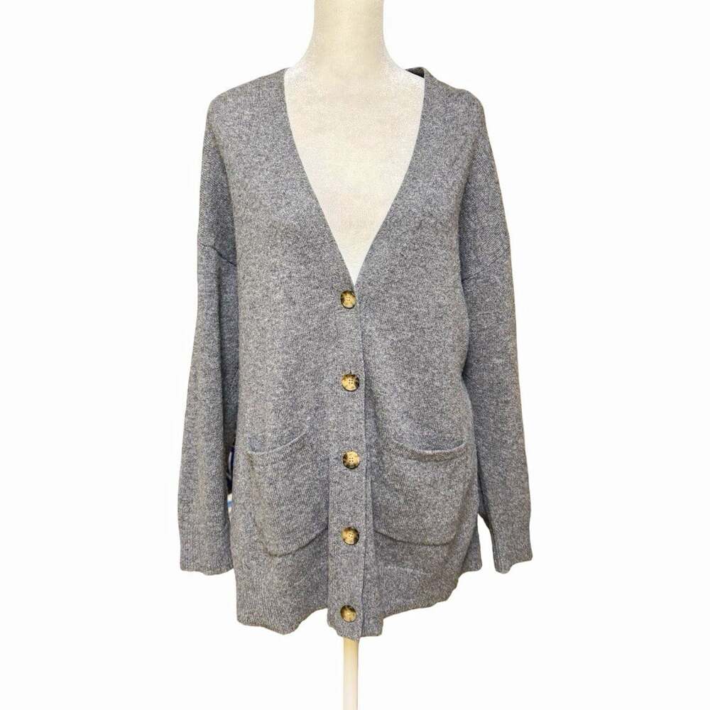 100% Cashmere Banana Republic Women’s Small Gray Cardigan Sweater Button Front